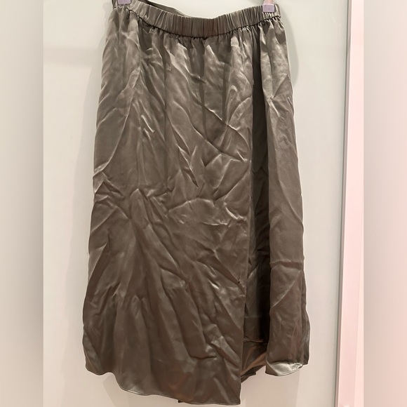 Vince Olive Satin Flint Draped Panel  Midi Skirt XS Elastic Waist - Picture 3 of 5